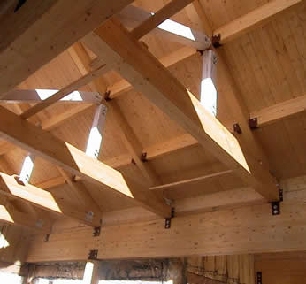 Snow Valley Lodge structure truss