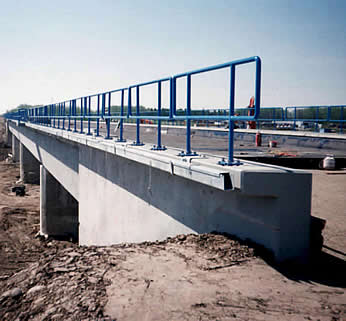 Anthony Henday CNR Overpass Construction